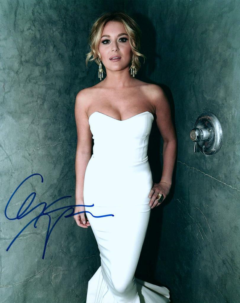 Alexa Vega signed 8x10 Picture autographed Photo Poster painting Nice Photo Poster painting with COA