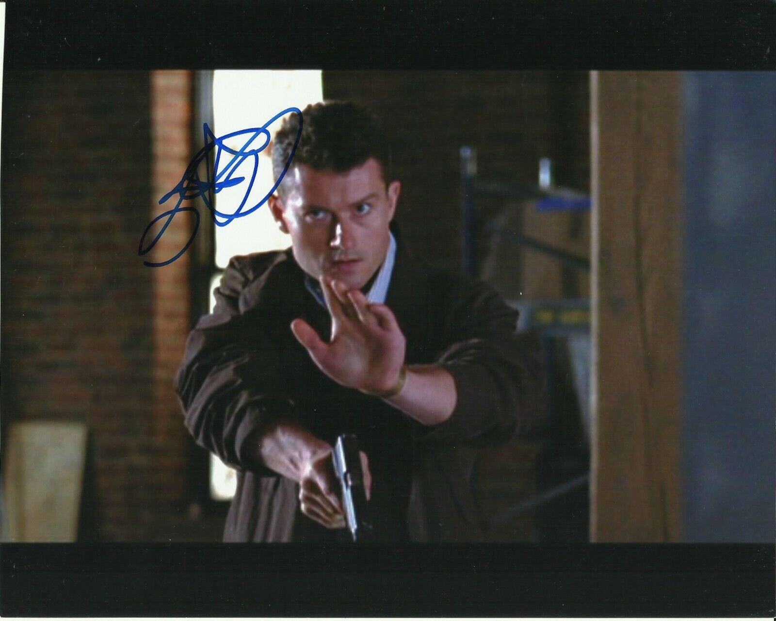 JAMES BADGE DALE SIGNED THE DEPARTED Photo Poster painting UACC REG 242 (2)