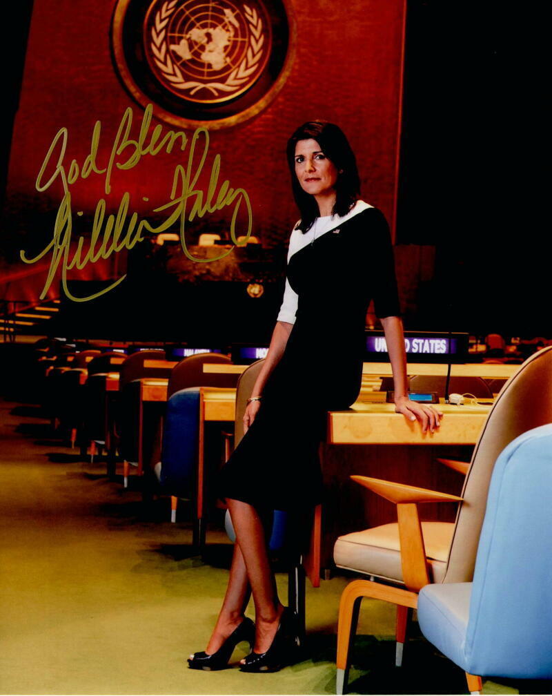 NIKKI HALEY SIGNED AUTOGRAPH 8X10 Photo Poster painting - SC GOVERNOR, 2024 PRESIDENT? RARE!