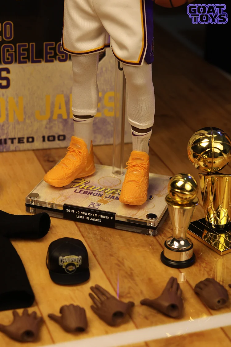 PRE-ORDER Goat Toys - NBA - LeBron James Champion Set 1/6