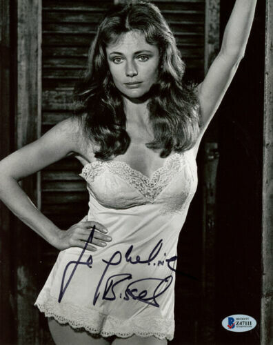 SIGNED AUTOGRAPHED 8x10 PHOTJACQUELINE BISSETO HOLLYWOOD LEGEND BECKETT BAS