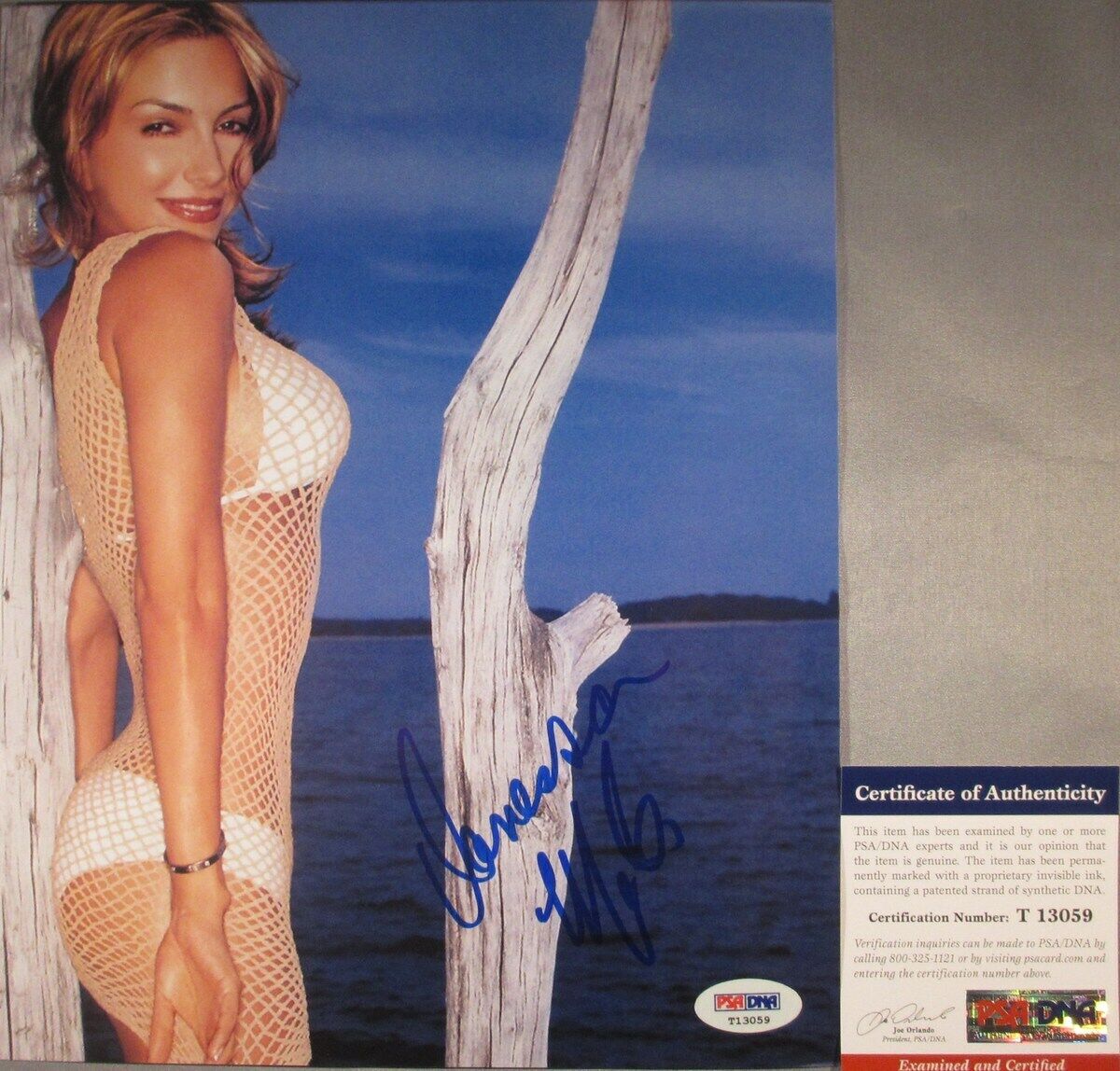 OMG!! Vanessa Marcil LAS VEGAS Signed SUPER SEXY 8x10 Photo Poster painting #2 PSA/DNA