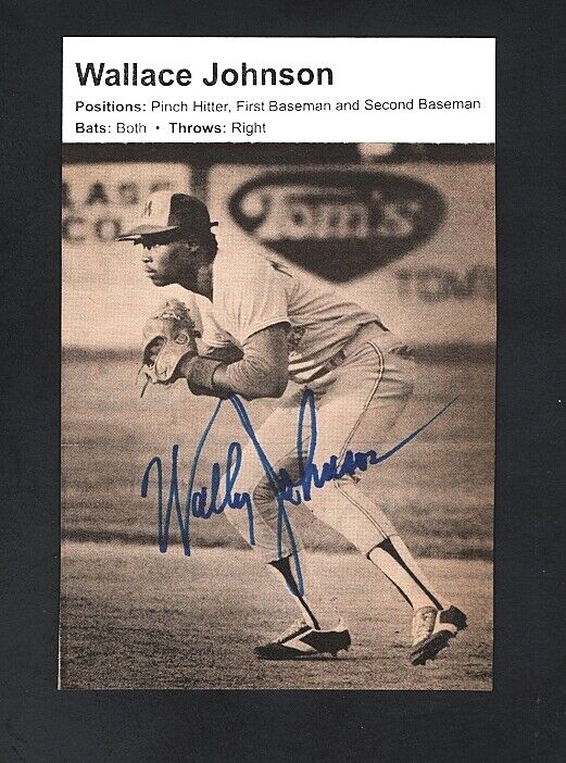 1981/90 WALLACE JOHNSON-MONTREAL EXPOS AUTOGRAPHED 4X6 ACTION Photo Poster painting