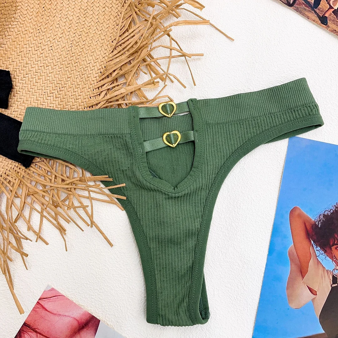 New EuropeanStyle Thong Sexy Solid Color Panties Fashion Metal Hollow Out G-String Mid Waist Seamless Underpants Female Lingerie