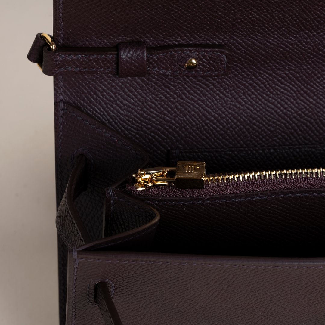 Kelly to go Epsom 0G Rouge seller GHW