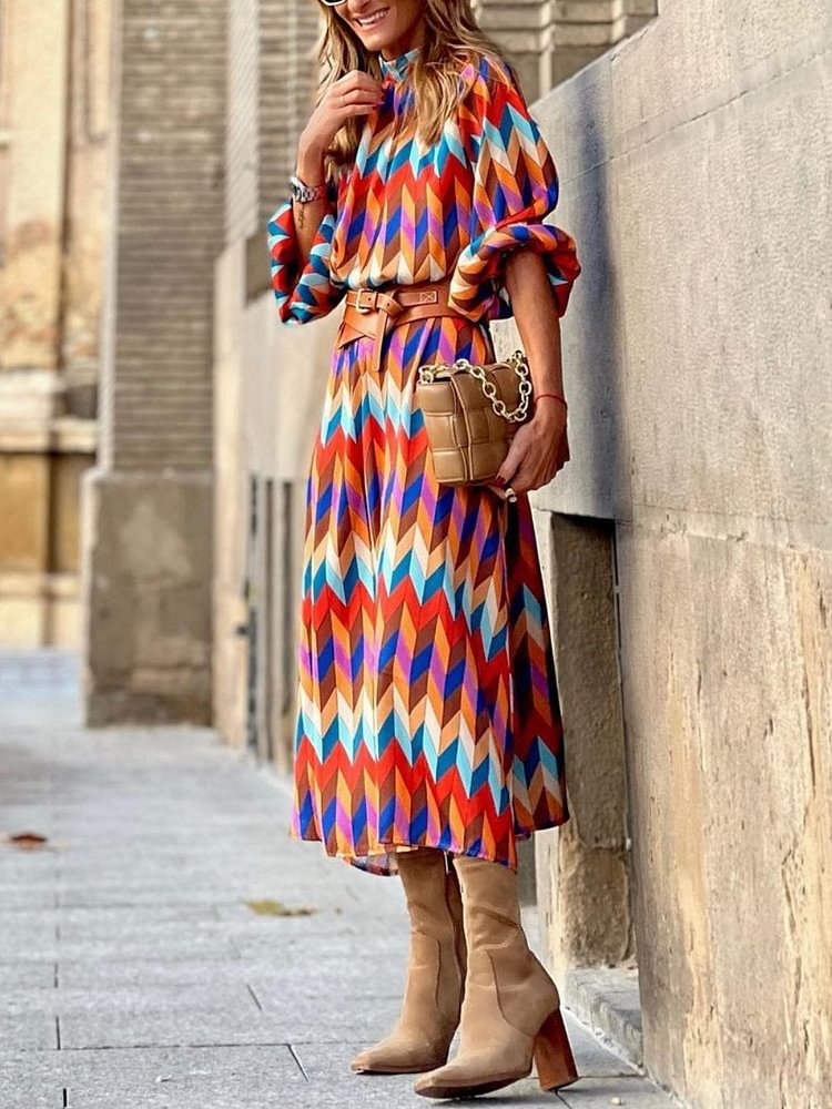 A-line pattern half sleeve dress