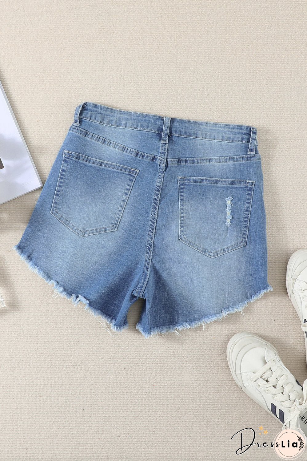 Chic Ripped Denim Shorts