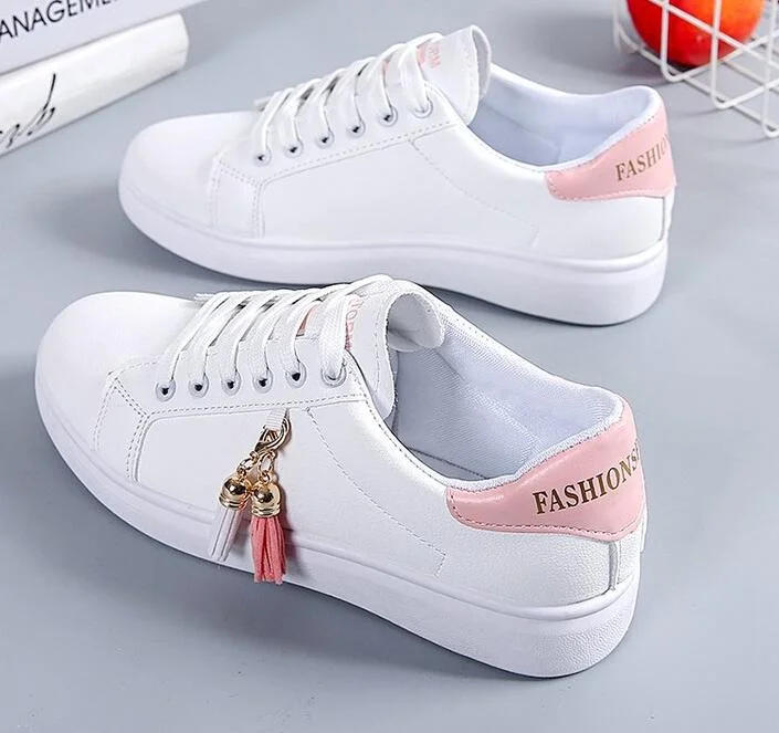 2020 New Arrival Fashion Lace-up Women Sneakers Women Casual Shoes Printed summer Women Pu Shoes Cute Cat Canvas Shoes