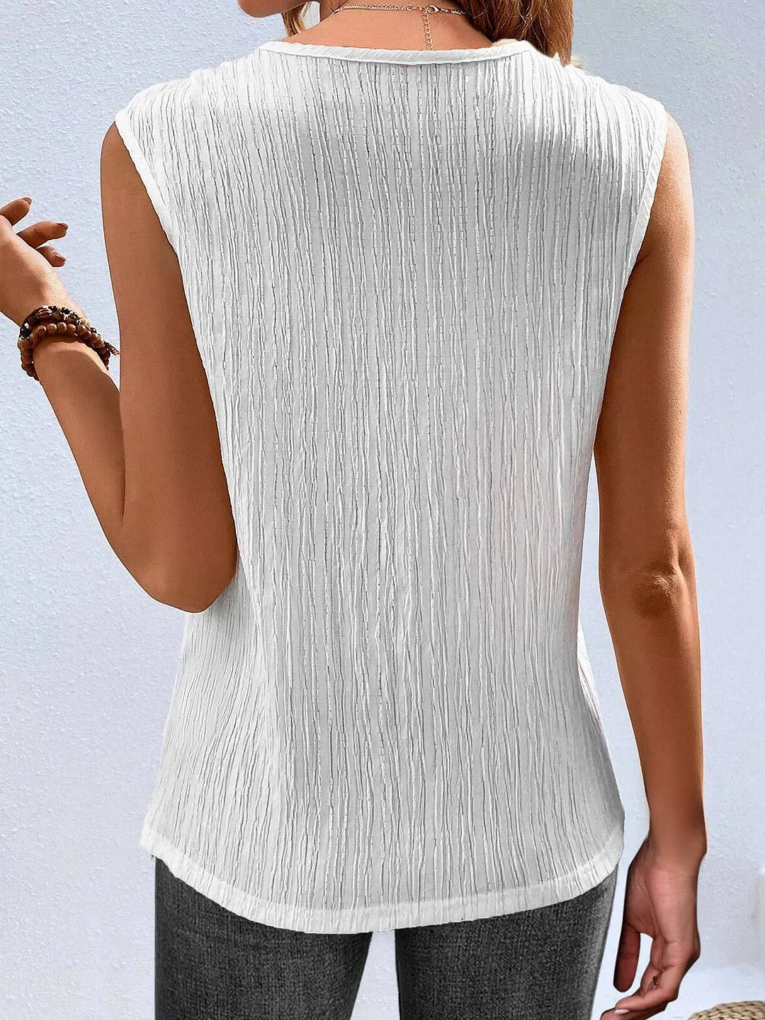 Women's Lace Sleeveless V-neck Top