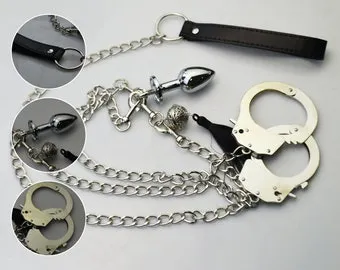 handcuff anal plug Handcuff Butt Plug main image 0