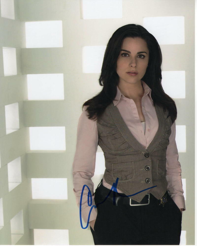 CARA BUONO SIGNED AUTOGRAPH 8X10 Photo Poster painting -MAD MEN, HULK, SOPRANOS, STRANGER THINGS