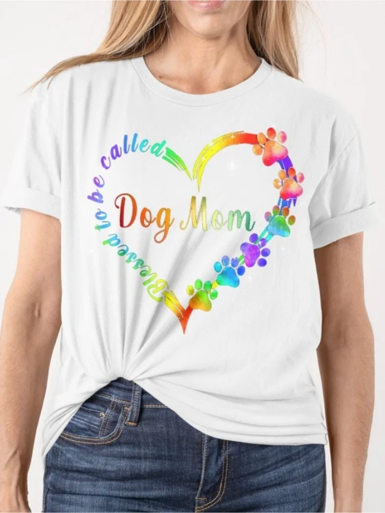 Dog Mom Classic T-Shirt