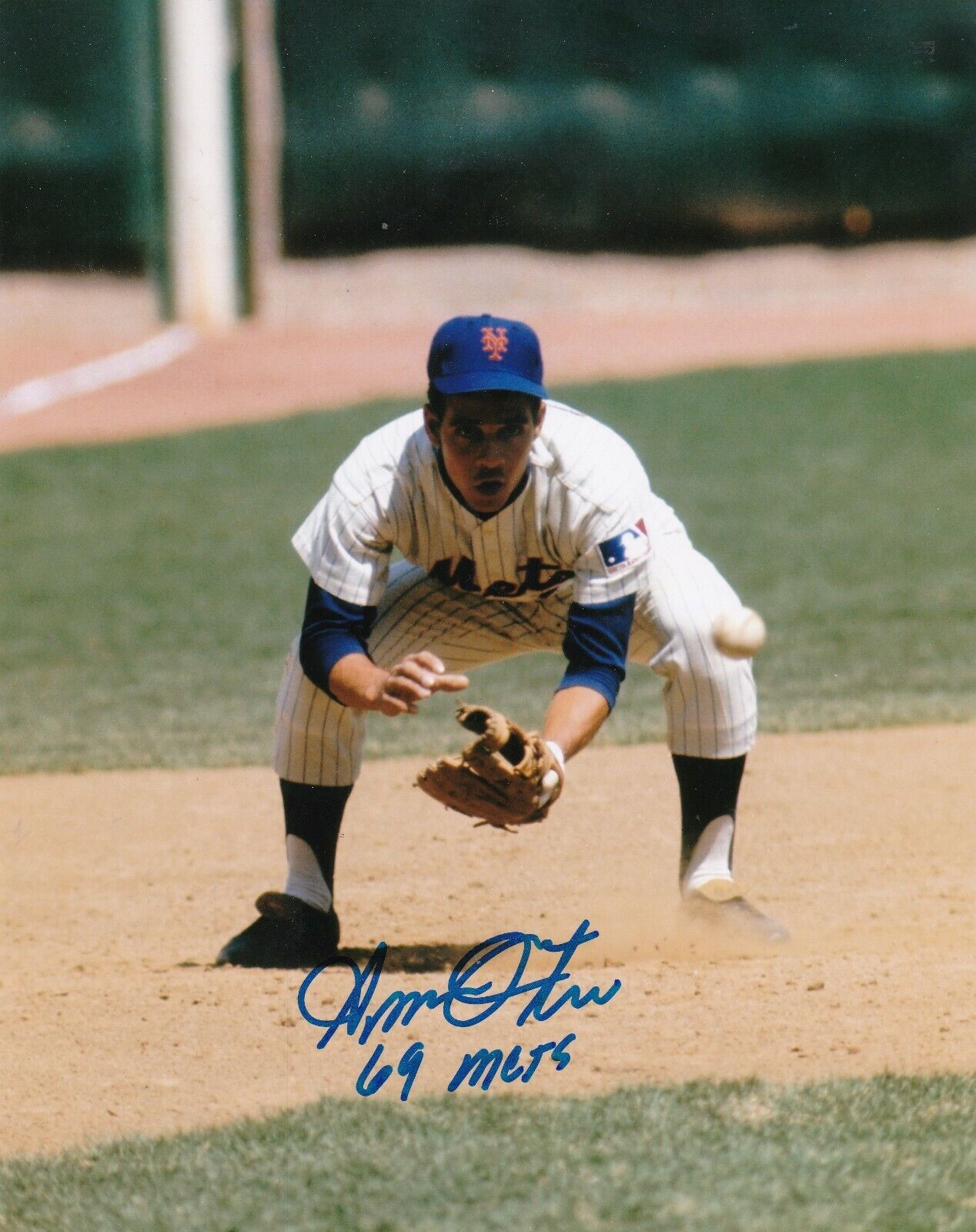 AMOS OTIS NEW YORK METS 1969 COLOR ACTION SIGNED 8x10