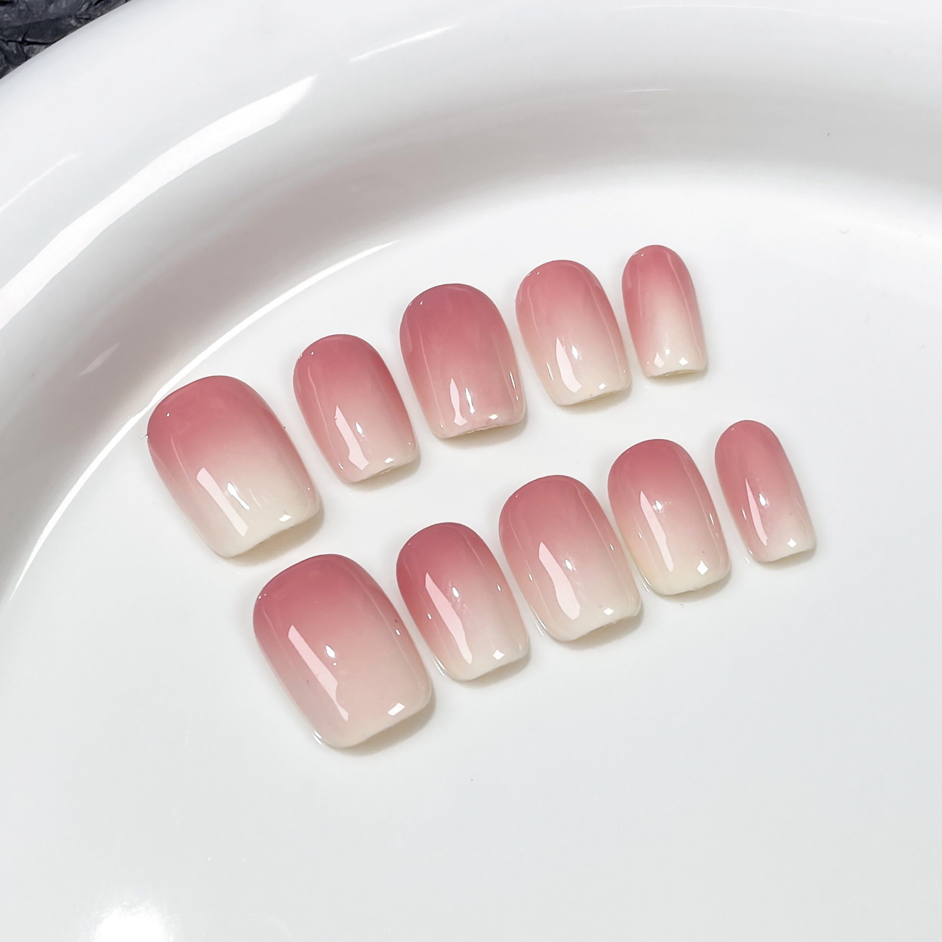 Peach Airbrush Gradient Minimalist Press-On Nails