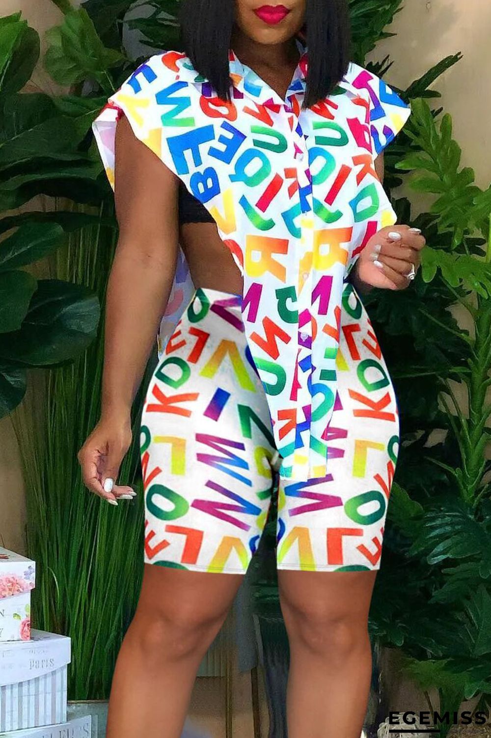 White Sexy Street Letter Print Patchwork Buckle Turndown Collar Sleeveless Two Pieces | EGEMISS