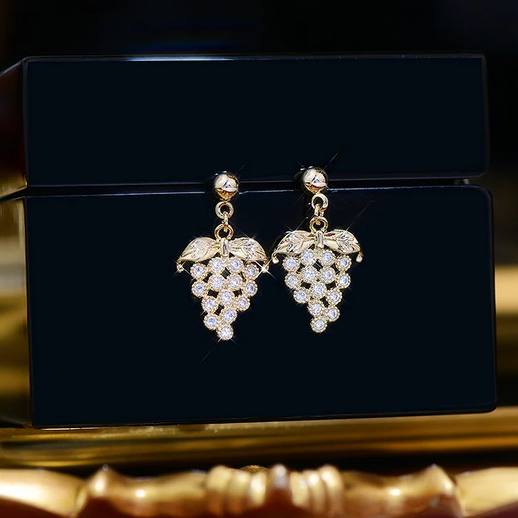 Exquisite Sweet Little Grape Earrings