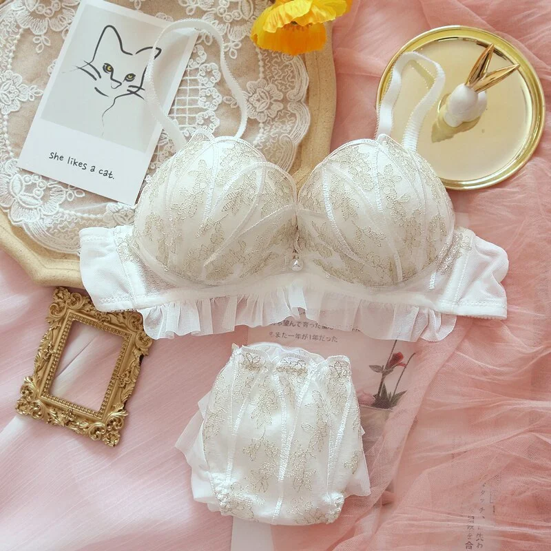 Shell cup gold silk embroidery gathers lingerie set wire free comfortable bralette suit sweet girl thin bra panties sets