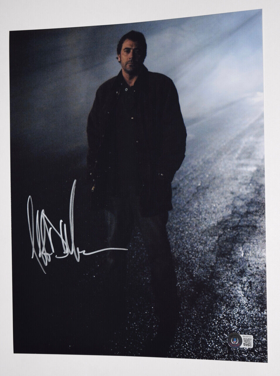 Jeffrey Dean Morgan Signed 11x14 Photo Poster painting Supernatural John Winchester Beckett COA