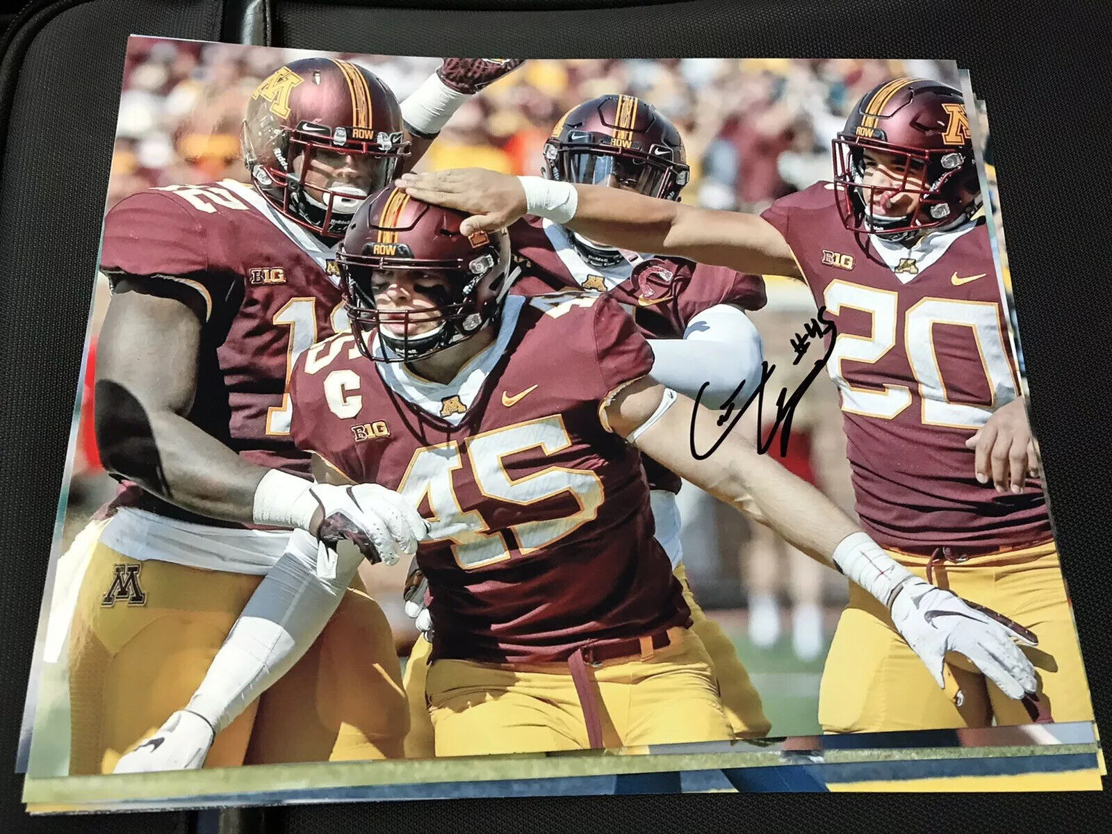 Carter Coughlin Minnesota Golden Gophers signed autographed 8x10 football Photo Poster painting