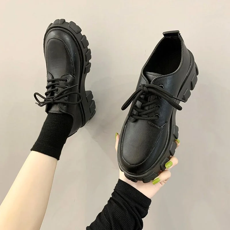 Qengg Leather Shoes Female 2022 New Wild Thick High Heel Retro Black Work Shoes Spring and Autumn Sponge Cake Low Single Shoes