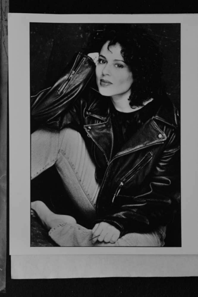 Roxann Biggs - 8x10 Headshot Photo Poster painting with Resume