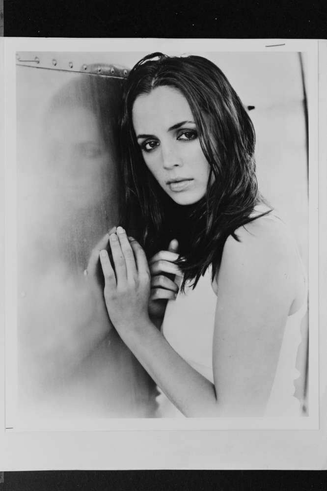 Eliza Dushku - 8x10 Headshot Photo Poster painting with Resume - Buffy The Vampire Slayer