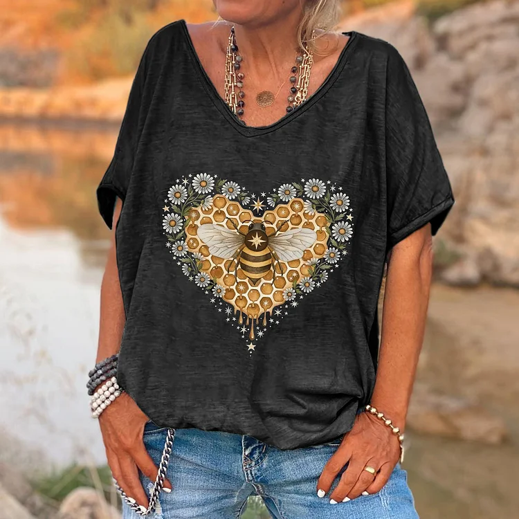 Bees Nest In Flowers Printed V-neck Women's T-shirt