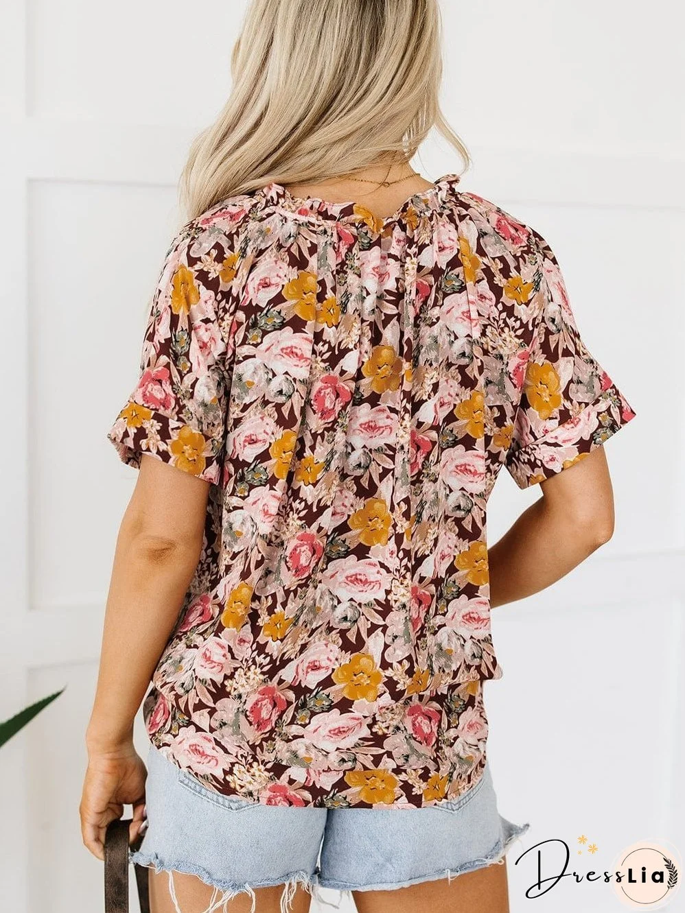 Short Sleeve Floral Blouse with Bubble Hem