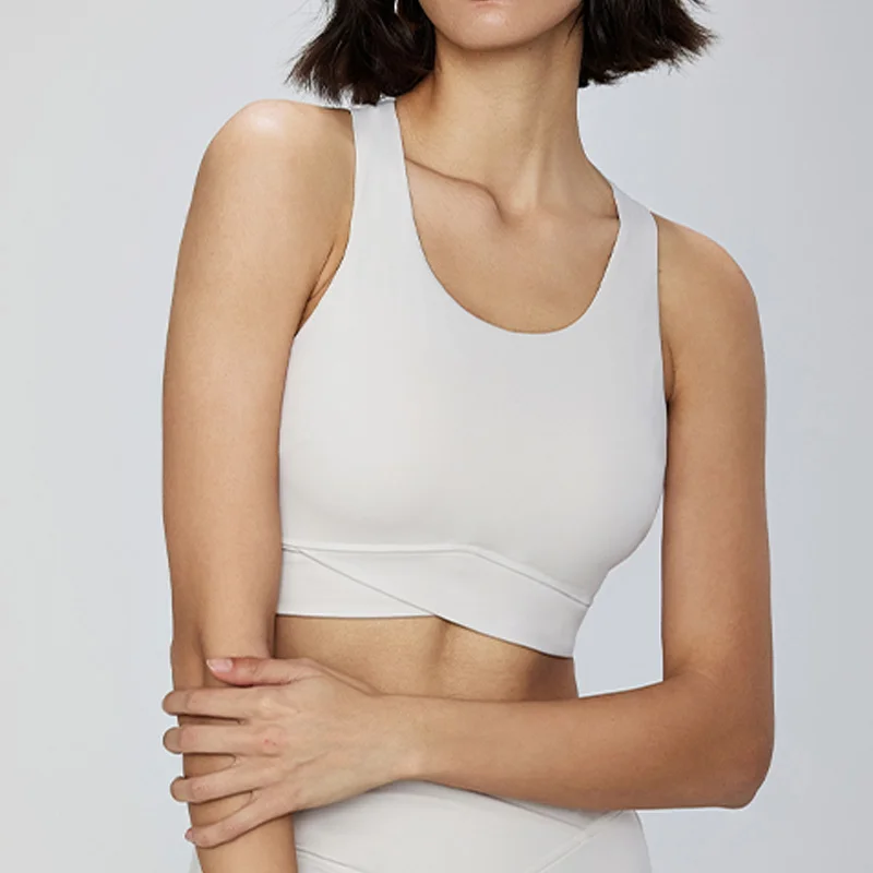 Medium-strength detachable U-neck sports bras