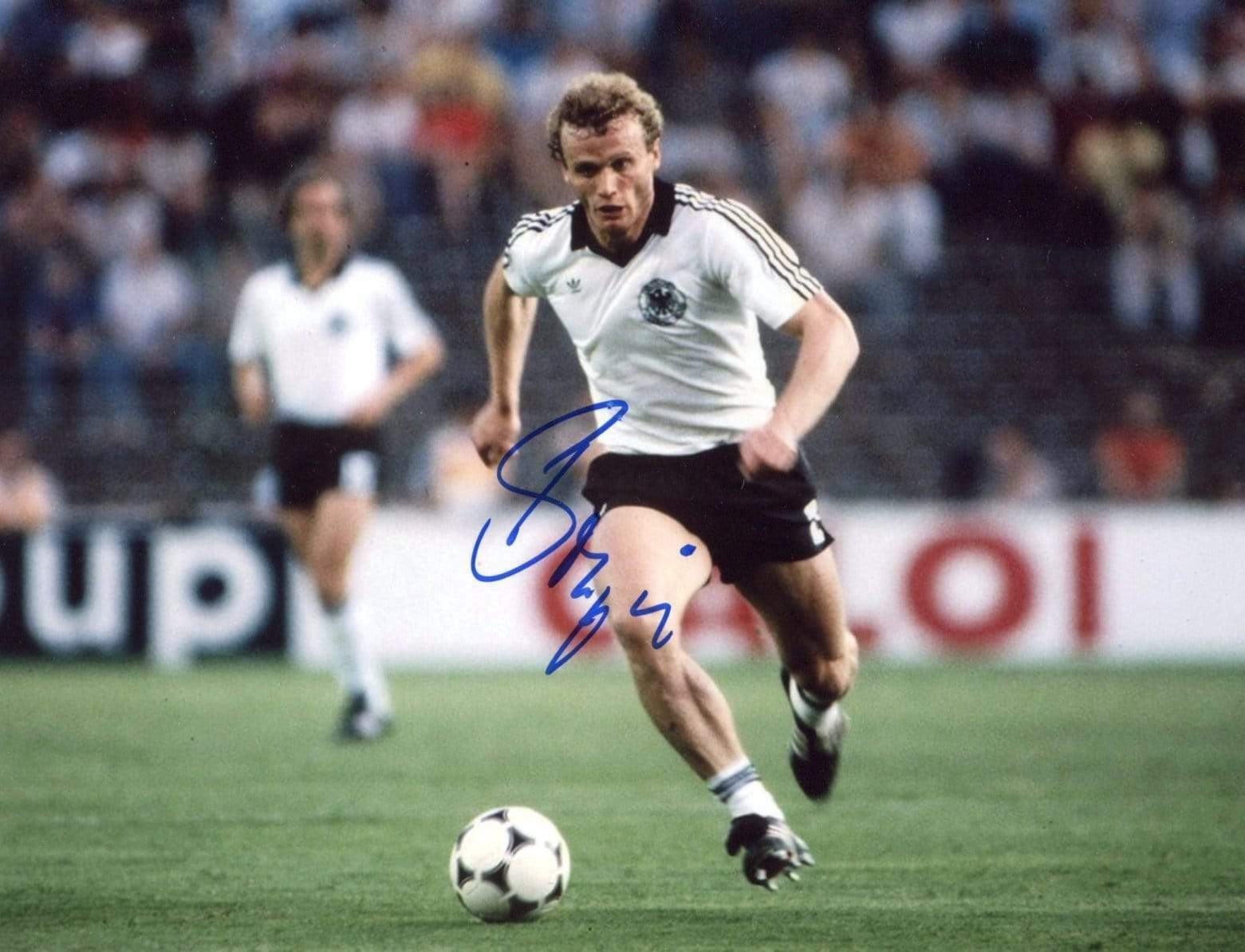 SOCCER Hans-Peter Briegel GERMAN NATIONAL TEAM autograph, In-Person signed Photo Poster painting