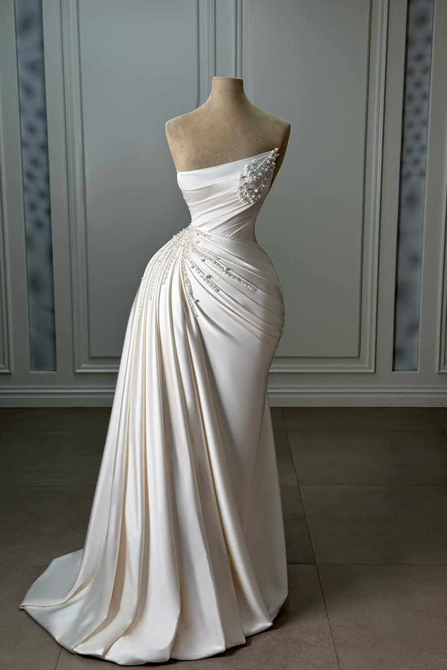 Dresseswow Ivory Strapless Mermaid Wedding Dress Long With Pearls Ruffles