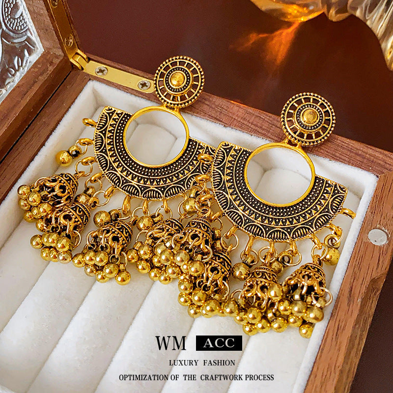 Medieval Fan-Shape Geometric Alloy Electroplating Earrings