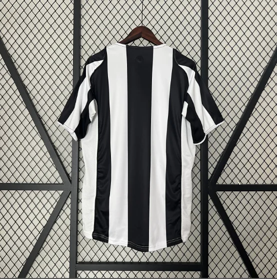 Retro Juventus 04/05 Home Football Shirt Thai Quality
