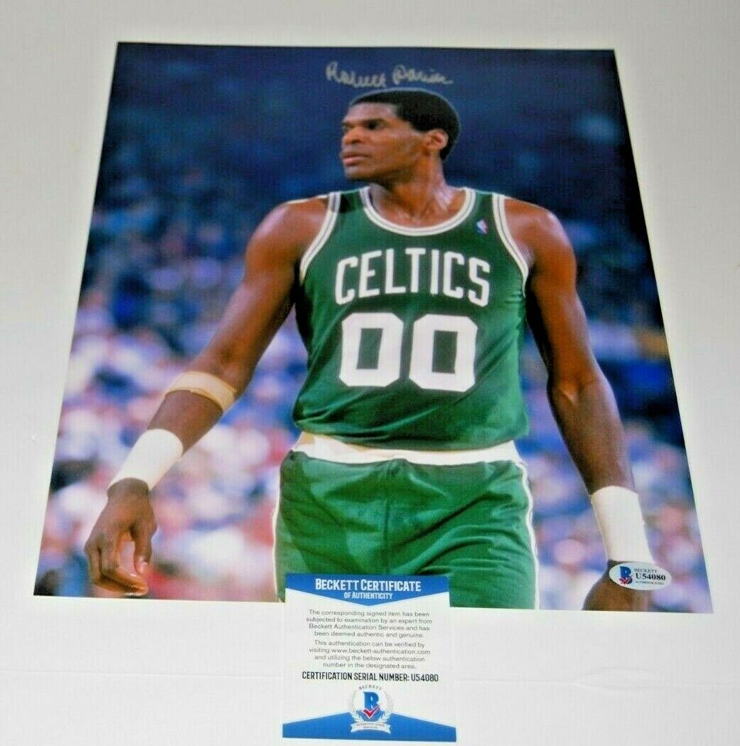 ROBERT PARRISH signed (BOSTON CELTICS) Basketball 11X14 Photo Poster painting BECKETT BAS #3