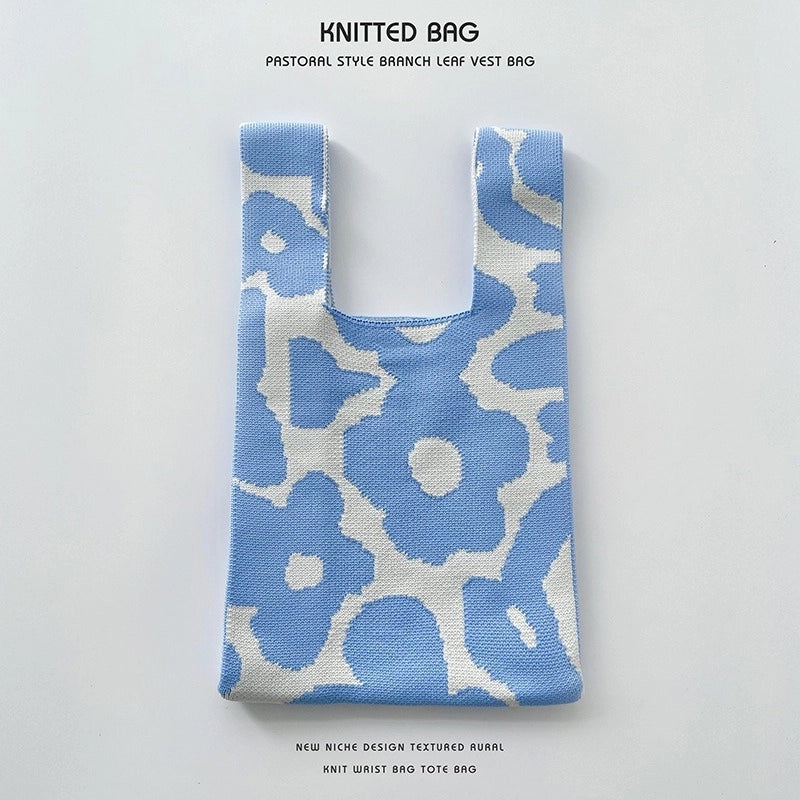 Women’s Medium Knit Letter Flower Cute Vintage Style Square Open Handbag