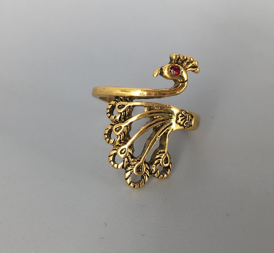 Adjustable Knitting Crochet Yarn Guide Ring Yarn Tension Ring