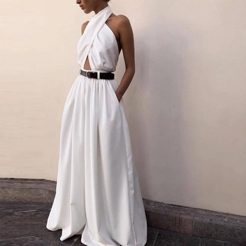Sleeveless Neck And Backless Jumpsuit