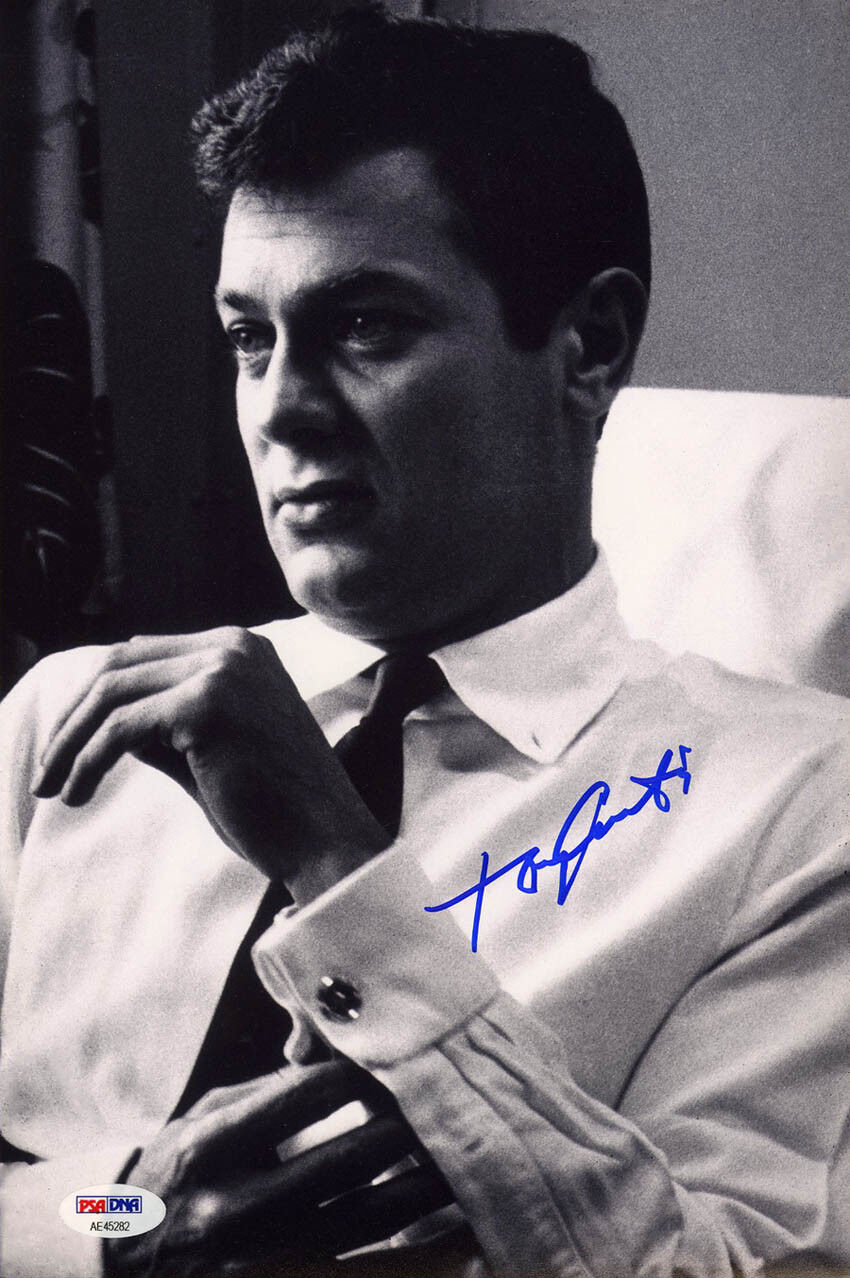 Tony Curtis SIGNED 8x10 Photo Poster painting Some Like It Hot Spartacus PSA/DNA AUTOGRAPHED