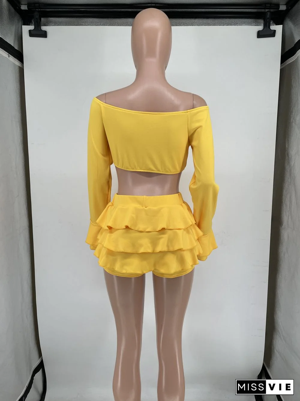 Sexy Off Shoulder Crop Tops Ruffle Mini Skirt Sets