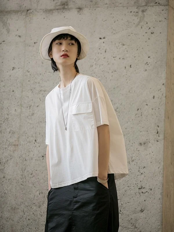 Simple Loose Solid Pocket Back-Button T-Shirt