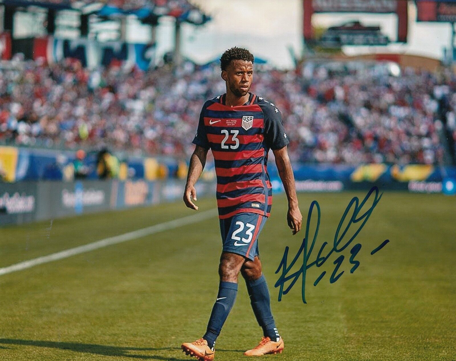 KELLYN ACOSTA signed *FC DALLAS* MLS SOCCER 8X10 Photo Poster painting W/COA (TEAM USA) PROOF #1