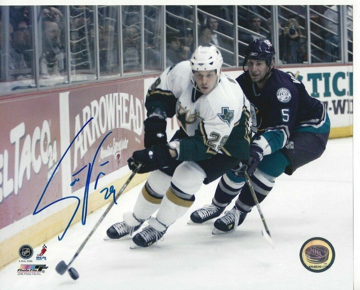 Steve Ott Autographed 8x10 Dallas StarsC687