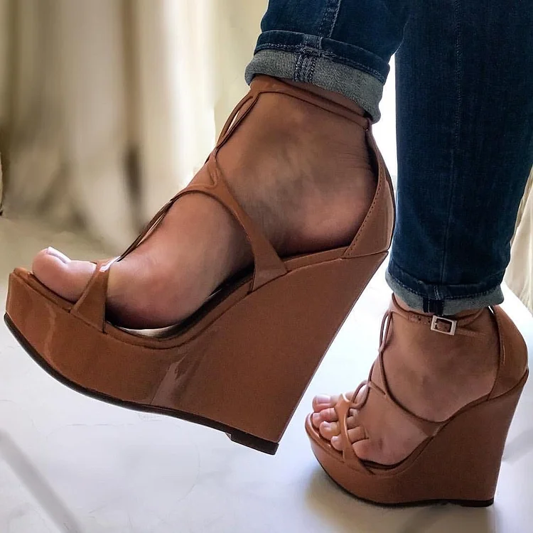 Madden Girl Faboo Strappy Platform Wedge Sandals in Brown | Lyst