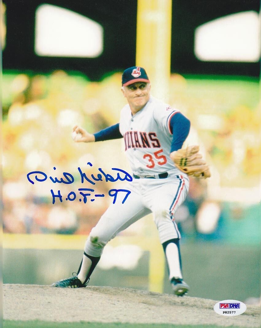 Phil Niekro SIGNED 8x10 Photo Poster painting + HOF 97 Cleveland Indians PSA/DNA AUTOGRAPHED