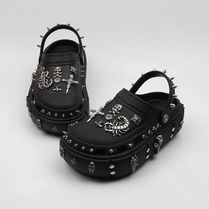 Yyvonne NEW punk metal rivets Sandals Women Slippers Platform Sandals Outdoor Clogs Thick Street Beach Slippers Flip Flops Garden Shoes