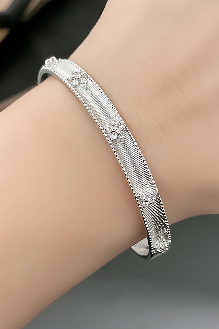 Flower Decor Alloy Fashionable Open Bracelet