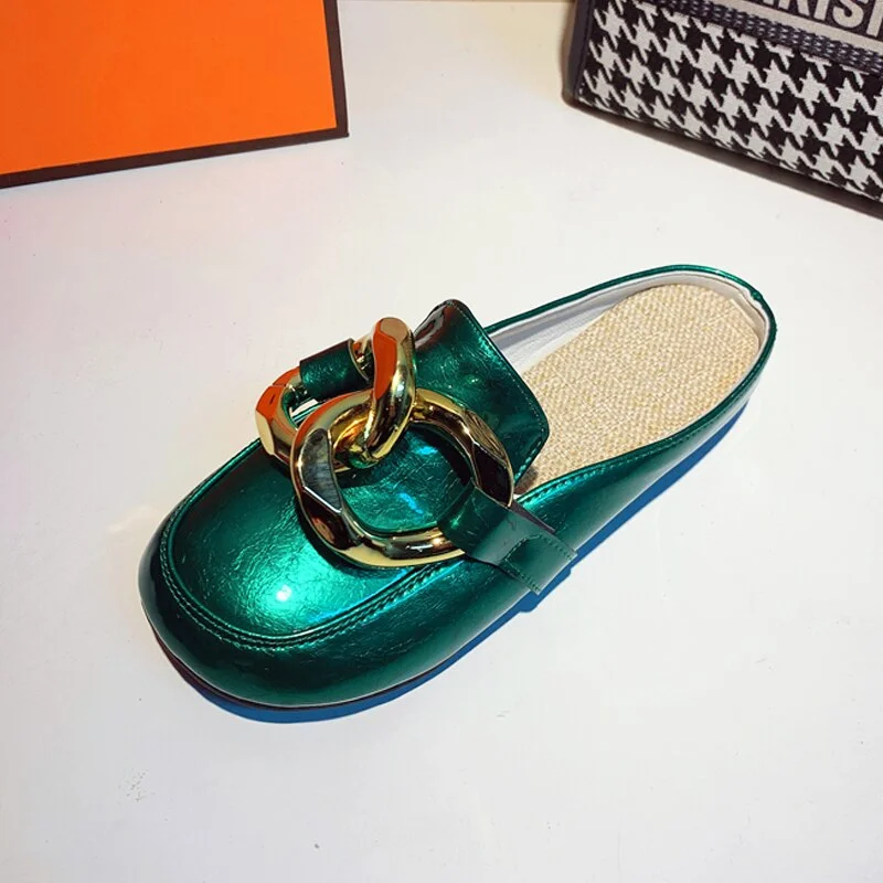 Summer Women Slipper Low Heels Casual Slides Flip Flop Round Toe New Arrival Brand Design Gold Chain Closed Slip On Shoes Mulles