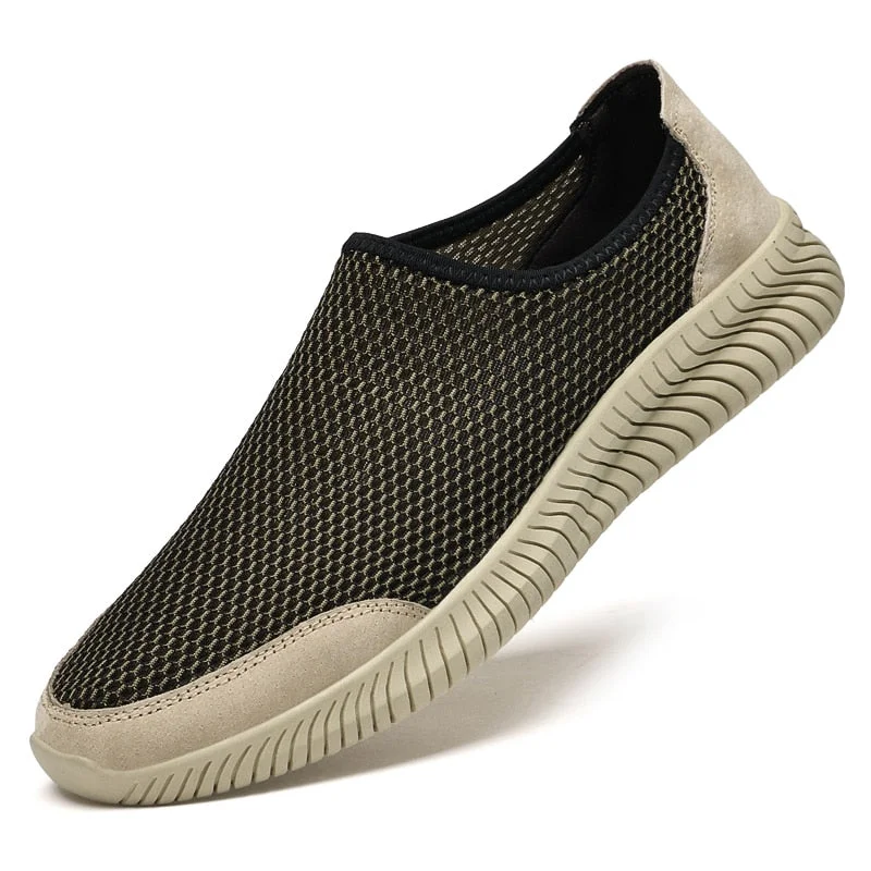 2021 New Mens Shoes Casual Lightweight Summer Men Sneakers Breathable Mesh Sports Flats Slip on Male Footwear Plus Size 45