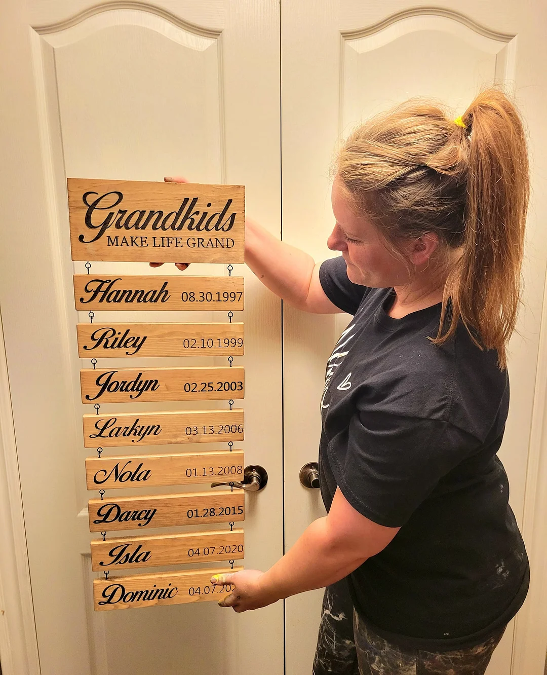 Grandkids - Family Names Hanging Decor Wooden Sign - Best Gift for Mother's Day