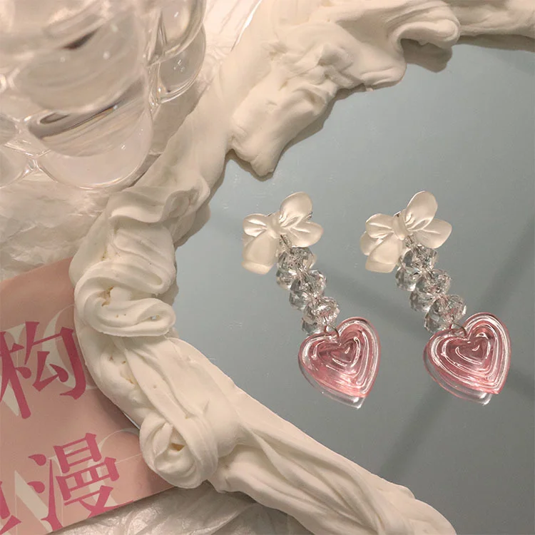 Fluttering Hearts Earrings